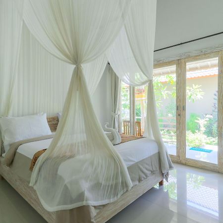 Angels Bungalow Nusa Penida Ped Exterior photo